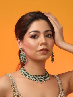 Auraa Trends - Luxury Green Stone Bridal Necklace with Earrings Wedding & Party Wear
