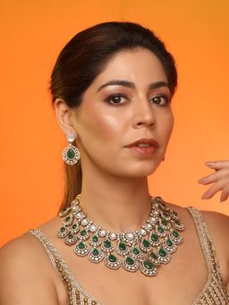 Auraa Trends - Green Kundan Polki Choker Necklace with Earrings