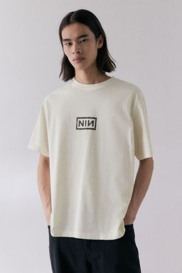 H&M - Men White Loose Fit Vintage-Look Printed T-Shirt