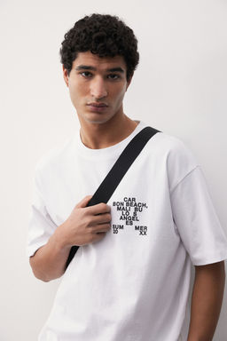 H&M - Men White Loose Fit Printed T-Shirt