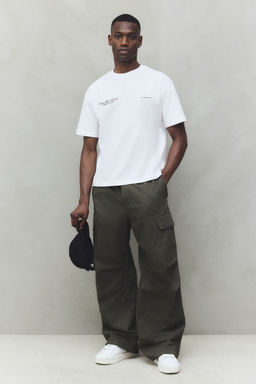 H&M - Men White Loose Fit Printed T-Shirt