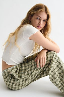 H&M - Women Green Pull-On Trousers