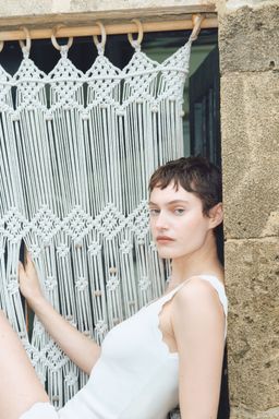 H&M - Women White Scalloped Fine-Knit Vest Top