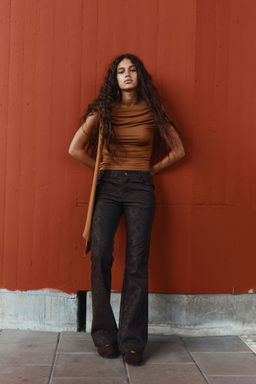 H&M - Women Brown Fla Trousers