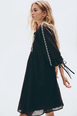 H&M - Women Grey Embroide Tunic Dress