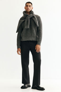 H&M - Men Black Relaxed Fit Suit Trousers