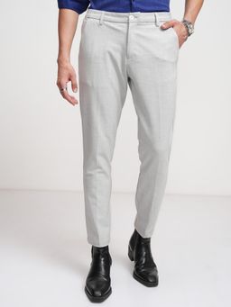 HIGHLANDER - Men Grey Solid Formal Trouser