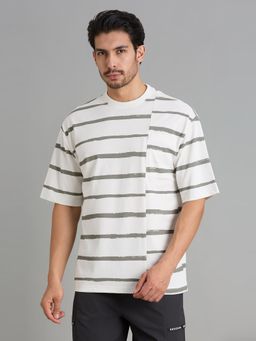 SKECHERS - Mismatch Stripe Panel White T-shirt