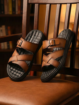 REGAL - Brown Men Textured Leather Sandals