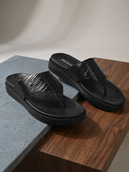 REGAL - Black Men Textured Leather Sandals