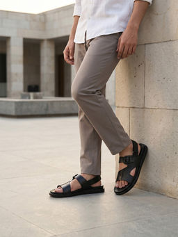 REGAL - Black Men Textured Leather Sandals
