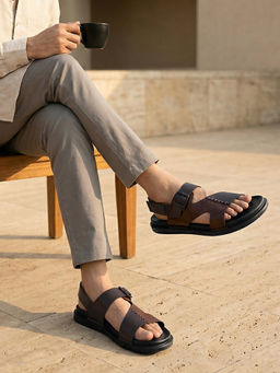 REGAL - Brown Men Textured Leather Sandals