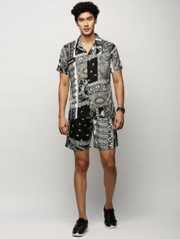 SHOWOFFFF - Men Shirt Collar Multi-Color Printed Co-Ord (Set of 2)