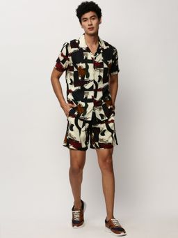 SHOWOFFFF - Men Shirt Collar Multi-Color Printed Co-Ord (Set of 2)