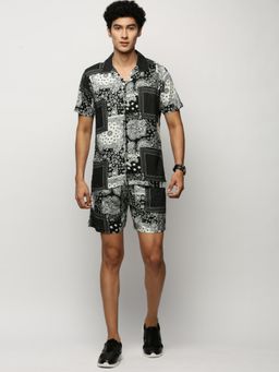 SHOWOFFFF - Men Shirt Collar Black Floral Printed Co-Ord (Set of 2)