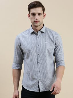 SHOWOFFFF - Men Long Sleeves Spread Collar Grey Striped Slim Fit Shirt