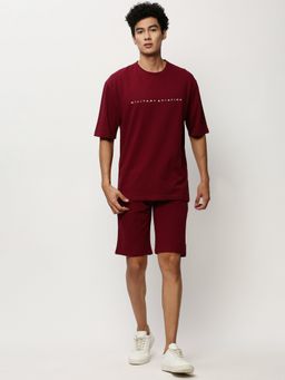 SHOWOFF - Men Round Neck Maroon Solid Co-Ord (Set of 2)