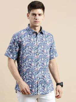 SHOWOFFFF - Men Short Sleeves Spread Collar Multi-Color Abstract Printed Slim Fit Shirt