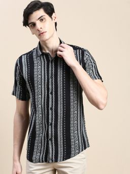 SHOWOFF - Men Short Sleeves Ethnic Motif Spread Collar Black Slim Fit Shirt