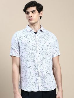 SHOWOFFFF - Men Short Sleeves Tropical Spread Collar White Slim Fit Shirt