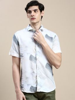 SHOWOFF - Men Short Sleeves Abstract Spread Collar White Slim Fit Shirt