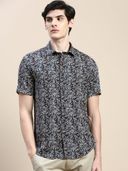 Black color option, Currently selected
