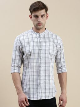 SHOWOFFFF - Men Long Sleeves Mandarin Collar Off White Checked Slim Fit Shirt