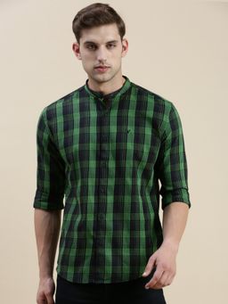 SHOWOFFFF - Men Long Sleeves Mandarin Collar Green Checked Slim Fit Shirt