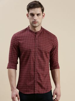 SHOWOFF - Men Long Sleeves Mandarin Collar Maroon Checked Slim Fit Shirt