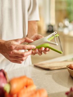 Joseph Joseph - Nest Peel Peelers (Set of 2)