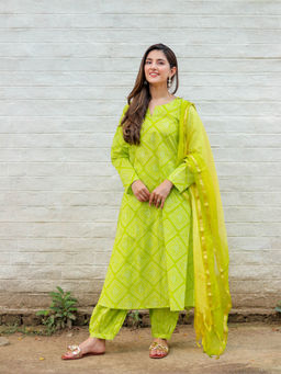 DIMPLE DESIGN STUDIO - Lime Green Bandhej Suit (Set of 3)