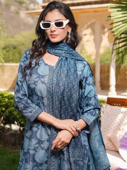Vaamsi - Blue Floral Printed Straight Kurta and Pant with Dupatta