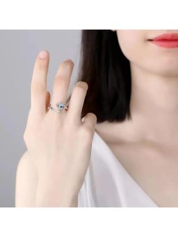 Salty - Silver Cute Evil Eye Adjustable Ring