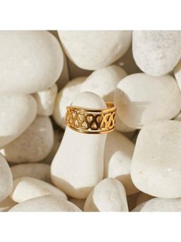 Salty - Gold Old-Fashioned Love Ring