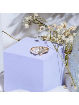 Salty - White Nacre Dream Golden Ring