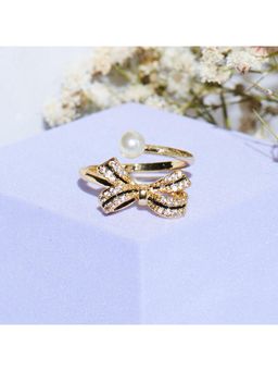 Salty - White Black Bow Pearl Ring