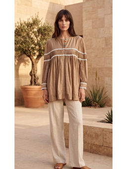 Basanti Kapde aur Koffee - Beige Muslin Plain Tunic