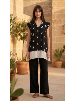 Basanti Kapde aur Koffee - Black Organza Printed Tunic