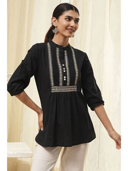 Biba - Women Black Cotton Yarn-Dyed Short Straight Tunic
