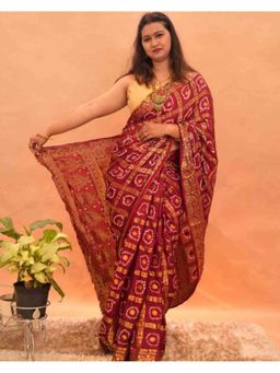 Isadora Life - Womens Bandhani Printed Maroon Pre-Draped Saree with Unstitched Blouse