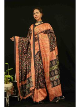 Isadora Life - Womens Floral Printed Black Pre-Draped Saree with Unstitched Blouse and Shawl