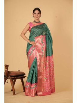 Isadora Life - Womens Printed Green Pre-Draped Saree With Unstitched Blouse