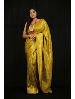 Isadora Life - Womens Woven Zari Gold Pre-Draped Saree With Unstitched Blouse