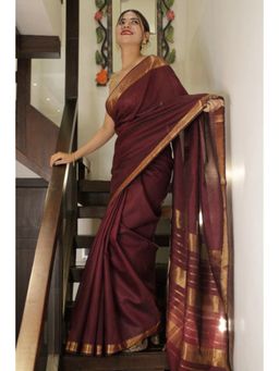 Isadora Life - Womens Woven Zari Maroon Pre-Draped Saree With Unstitched Blouse