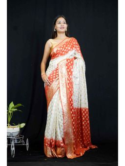 Isadora Life - Womens Zari Printed White Pre-Draped Saree With Unstitched Blouse
