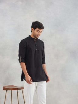 Fabindia - Black Solid Regular Fit Kurta