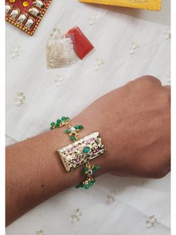Queens Jewels - Myra Green Rectangular Jadau Bracelet Rakhi