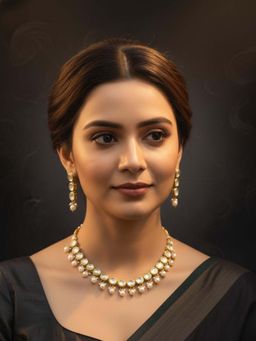 Queens Jewels - Neutral Kundan Radiance Necklace with Earrings - White