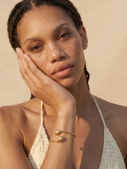Palmonas - Elegant Textured Cuff