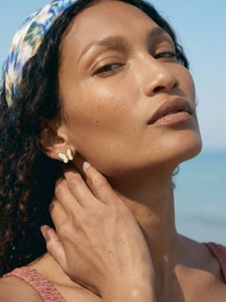 Palmonas - Aurelia Butterfly Studs Earrings